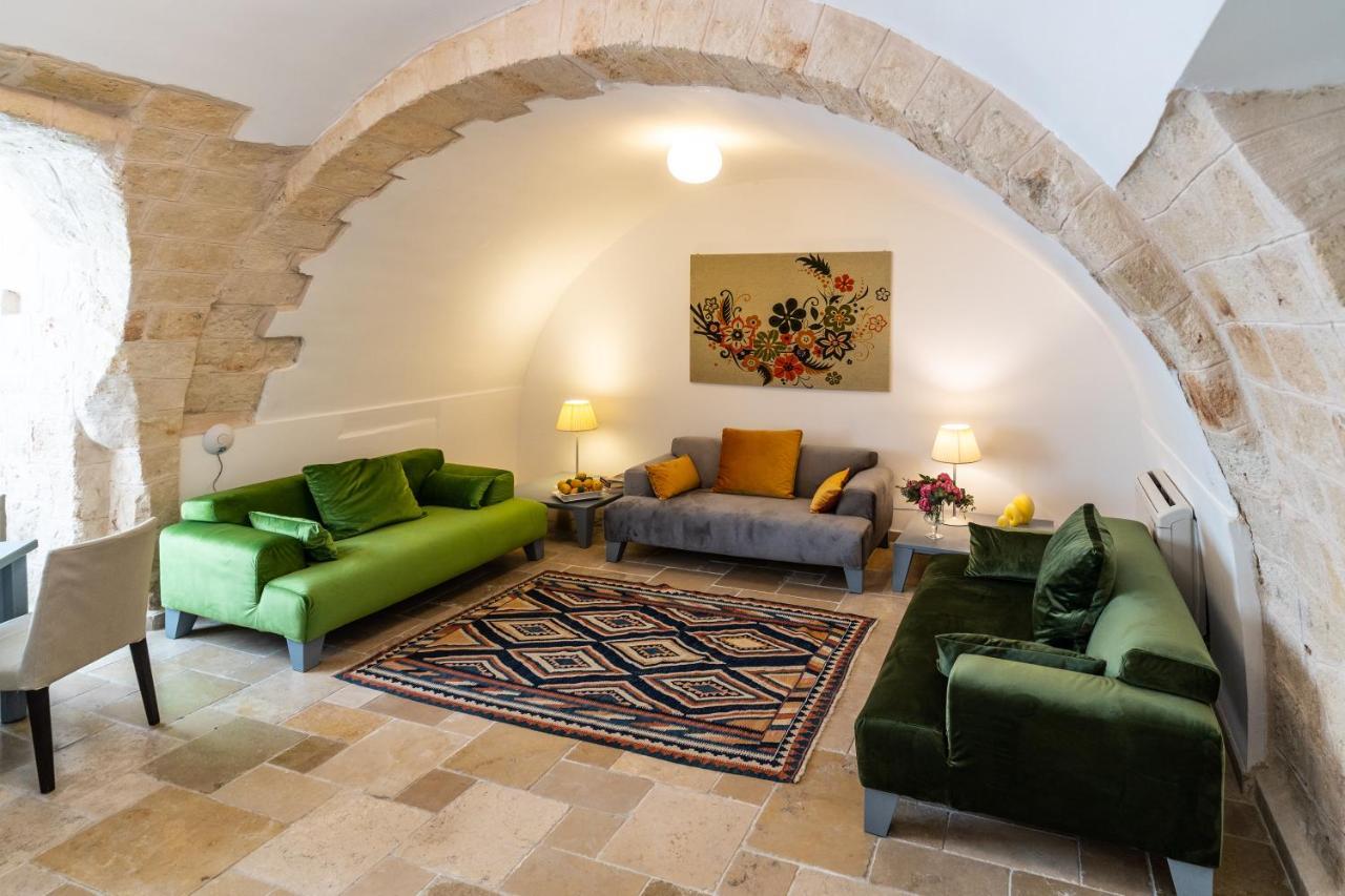 Palazzo Indelli 4*